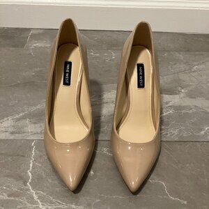 Nine West Tatiana nude pumps 8.5